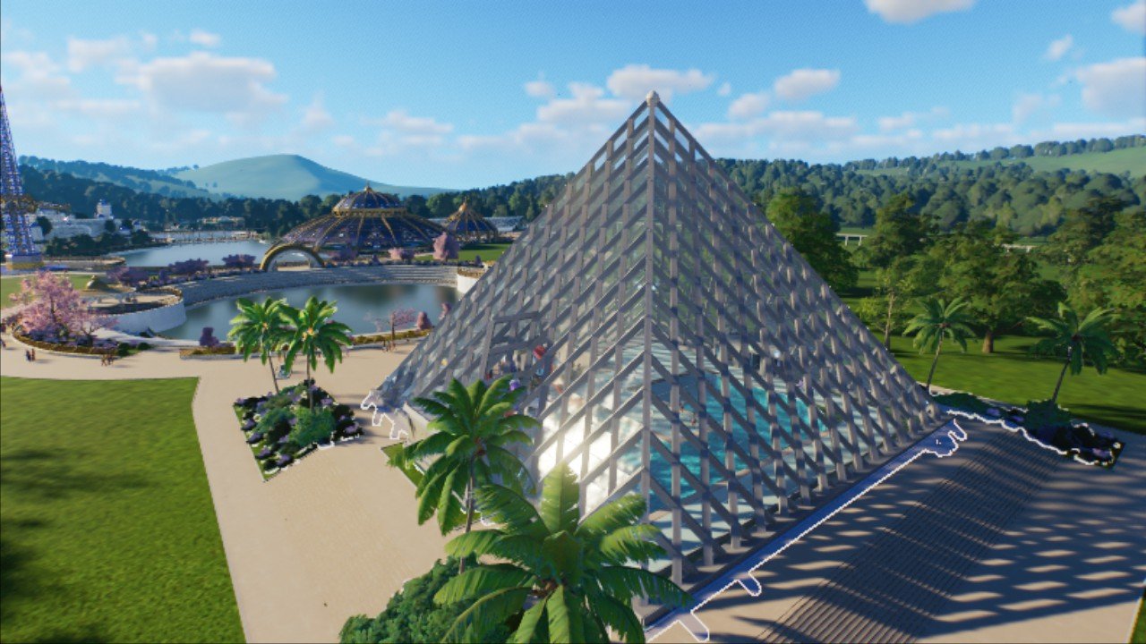 Pyramid Indoor Pool by Vilachi