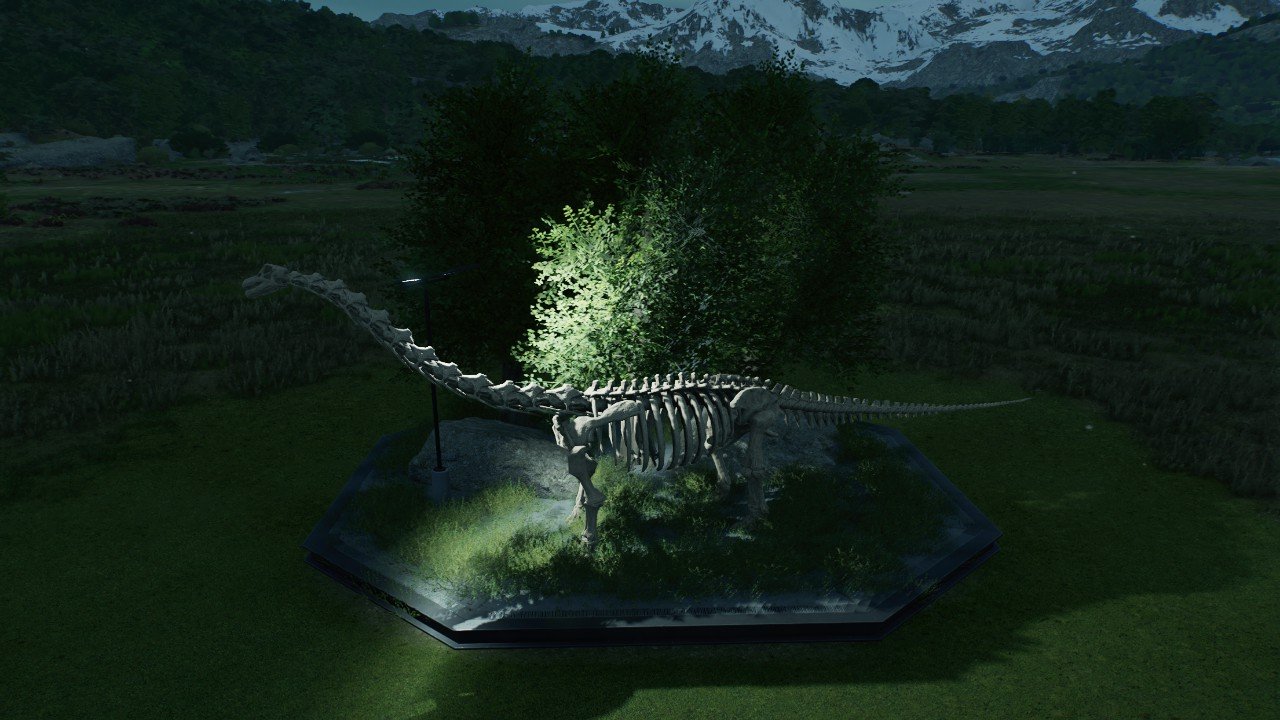 Gentle Giant Statue