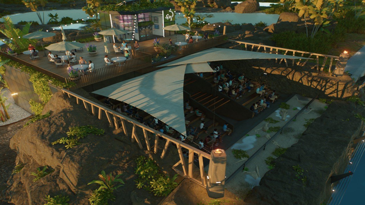 Luxury Lagoon Bar and Gallery