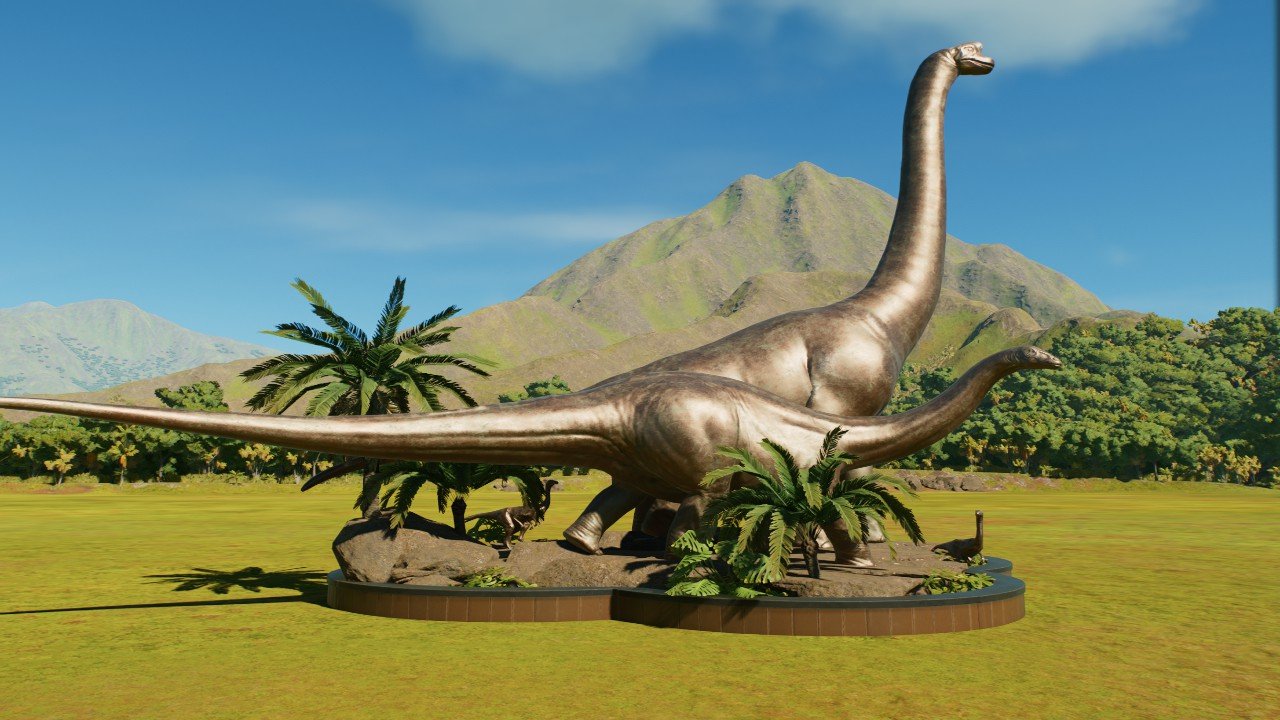 Gentle Giants Statue