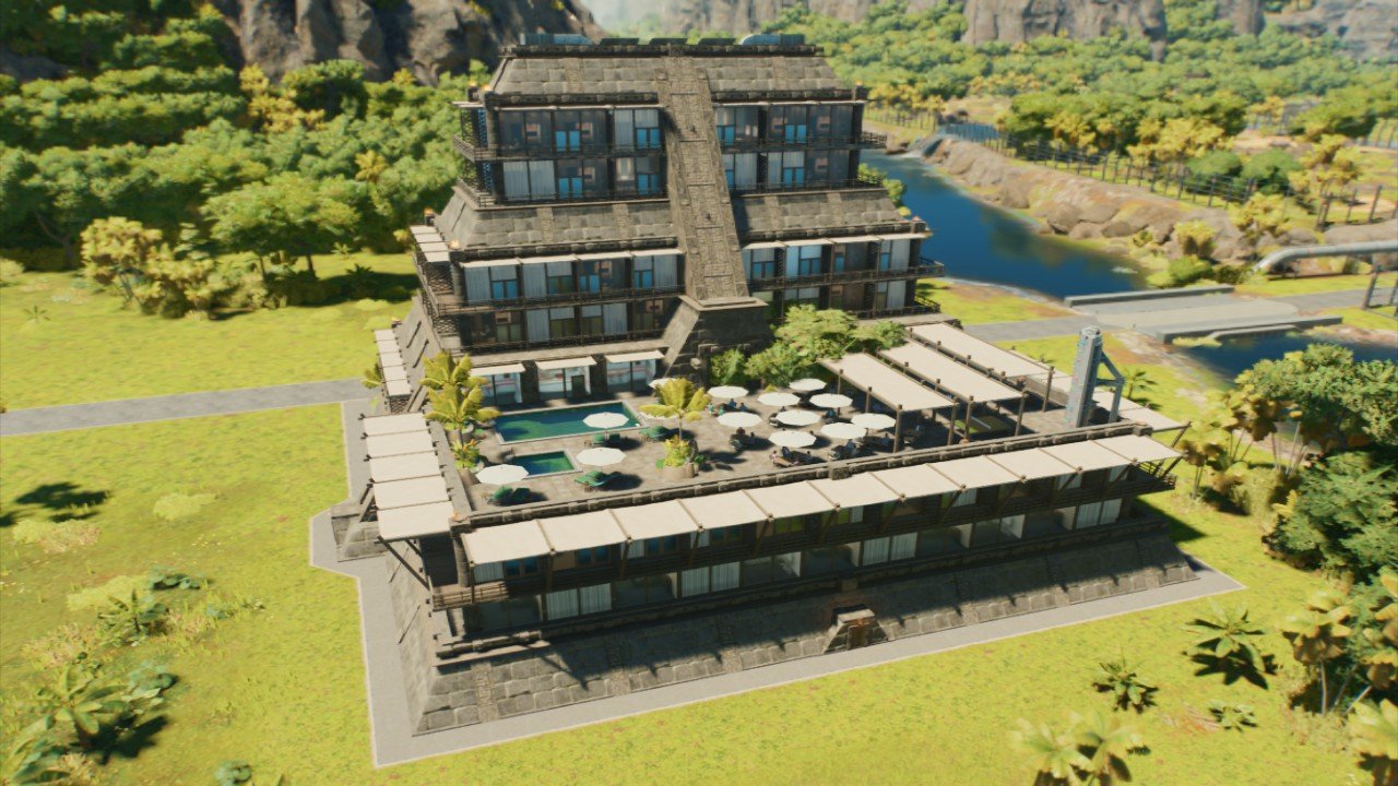 Aztec Large Hotel